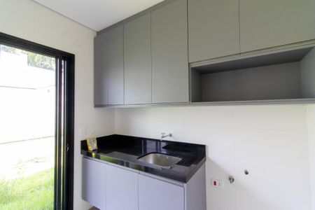 Casa de condomínio à venda com 200m², 4 quartos e sem vaga Casa de condomínio à venda com 200m², 4 quartos e sem vagaÁrea de Serviço