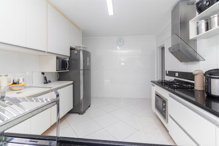 Casa à venda com 201m², 3 quartos e 2 vagas Casa à venda com 201m², 3 quartos e 2 vagasCozinha