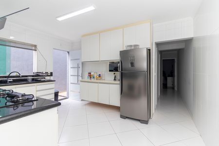 Casa à venda com 201m², 3 quartos e 2 vagas Casa à venda com 201m², 3 quartos e 2 vagasCozinha