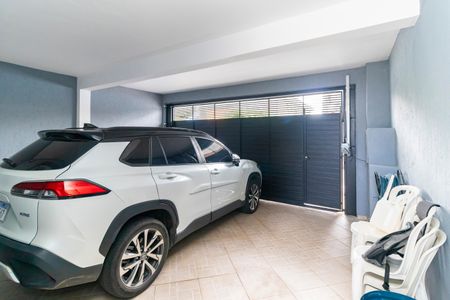 Casa à venda com 201m², 3 quartos e 2 vagas Casa à venda com 201m², 3 quartos e 2 vagasGaragem
