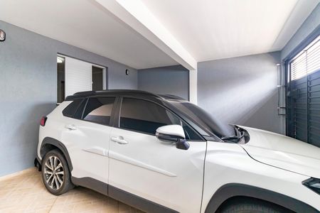 Casa à venda com 201m², 3 quartos e 2 vagas Casa à venda com 201m², 3 quartos e 2 vagasGaragem