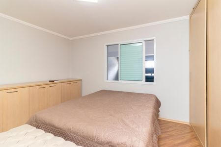 Casa à venda com 201m², 3 quartos e 2 vagas Casa à venda com 201m², 3 quartos e 2 vagasQuarto 1 - Suíte