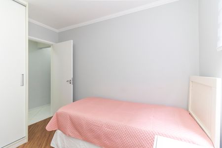 Casa à venda com 201m², 3 quartos e 2 vagas Casa à venda com 201m², 3 quartos e 2 vagasQuarto 2