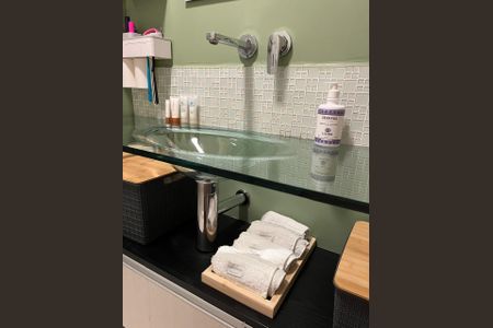 Apartamento para alugar com 74m², 1 quarto e 1 vagabanheiro