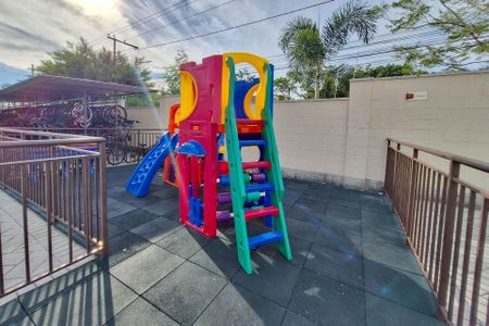 Apartamento para alugar com 45m², 2 quartos e 1 vagaÁrea comum