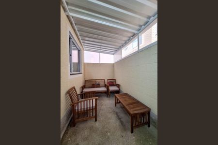 Apartamento para alugar com 45m², 2 quartos e 1 vagaVaranda do Quarto 2