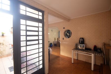 Casa para alugar com 105m², 3 quartos e 3 vagas Casa para alugar com 105m², 3 quartos e 3 vagasVaranda