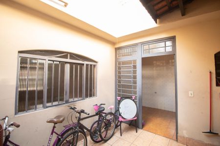 Casa para alugar com 105m², 3 quartos e 3 vagas Casa para alugar com 105m², 3 quartos e 3 vagasQuintal