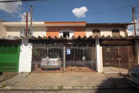 Casa para alugar com 105m², 3 quartos e 3 vagas Casa para alugar com 105m², 3 quartos e 3 vagasFachada Plaquinha