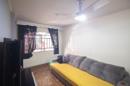 Casa para alugar com 105m², 3 quartos e 3 vagas Casa para alugar com 105m², 3 quartos e 3 vagasSala