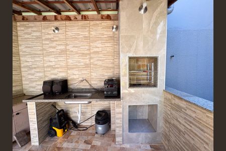 Casa à venda com 250m², 3 quartos e 3 vagasÁrea comum