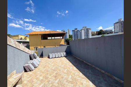 Casa à venda com 250m², 3 quartos e 3 vagasÁrea comum