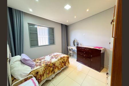 Casa à venda com 250m², 3 quartos e 3 vagasQuarto 3