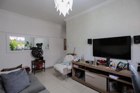 Apartamento à venda com 80m², 2 quartos e 1 vaga Apartamento à venda com 80m², 2 quartos e 1 vagaSala