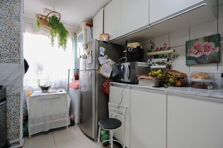 Apartamento à venda com 80m², 2 quartos e 1 vaga Apartamento à venda com 80m², 2 quartos e 1 vagaCozinha e Área de serviço