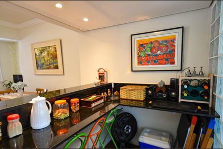 Apartamento à venda com 85m², 3 quartos e 2 vagasCozinha