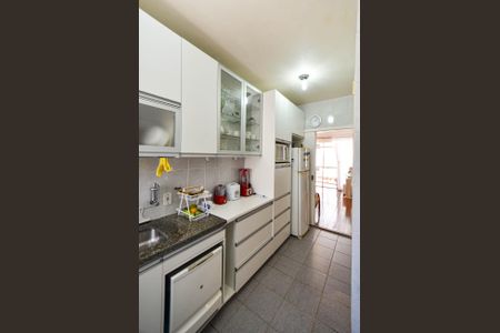 Apartamento à venda com 85m², 3 quartos e 2 vagasCozinha