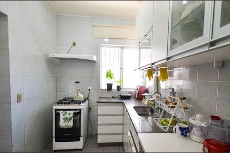Apartamento à venda com 85m², 3 quartos e 2 vagasCozinha
