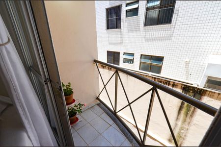 Apartamento à venda com 85m², 3 quartos e 2 vagasVaranda/ sala