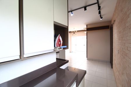 Apartamento para alugar com 70m², 3 quartos e 1 vagaÁrea de Serviço
