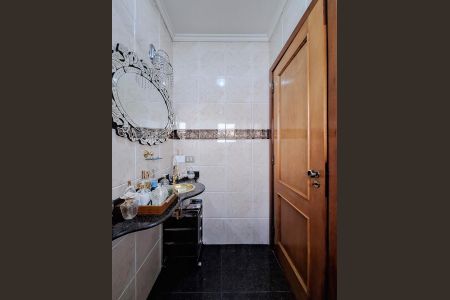 Casa à venda com 311m², 4 quartos e 6 vagasLavabo