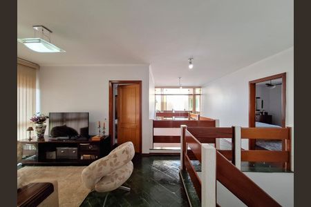 Casa à venda com 311m², 4 quartos e 6 vagasSala Superor