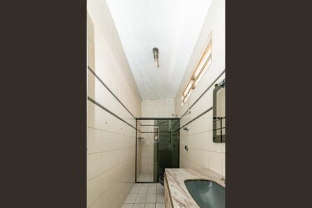 Casa à venda com 250m², 4 quartos e 4 vagas Casa à venda com 250m², 4 quartos e 4 vagasBanheiro da Suíte