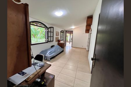 Casa à venda com 700m², 4 quartos e 2 vagasÁrea de Serviço - Quarto
