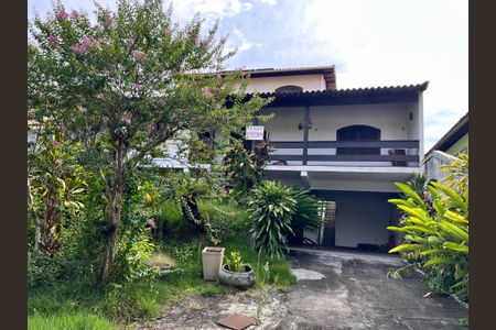 Casa à venda com 700m², 4 quartos e 2 vagasFachada
