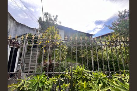 Casa à venda com 700m², 4 quartos e 2 vagasFachada