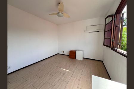 Casa à venda com 700m², 4 quartos e 2 vagasQuarto 1