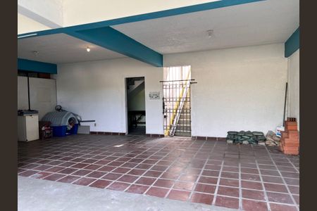 Casa à venda com 700m², 4 quartos e 2 vagasÁrea Externa