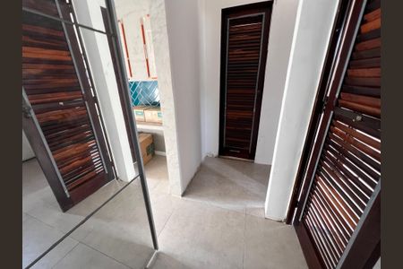 Casa à venda com 700m², 4 quartos e 2 vagasQuarto 3 Closet