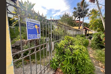 Casa à venda com 700m², 4 quartos e 2 vagasPlaquinha