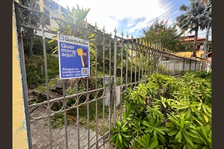 Casa à venda com 700m², 4 quartos e 2 vagasPlaquinha