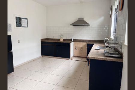 Casa à venda com 700m², 4 quartos e 2 vagasCozinha