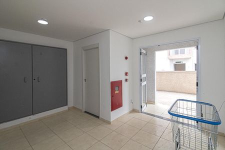 Apartamento para alugar com 37m², 2 quartos e 1 vaga Apartamento para alugar com 37m², 2 quartos e 1 vagaÁrea comum