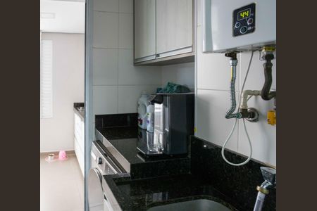 Apartamento à venda com 65m², 2 quartos e 1 vagaÁrea de Serviço