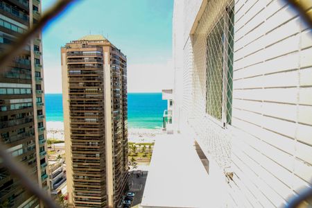 Apartamento à venda com 200m², 3 quartos e 1 vagaVista da Varanda da Sala