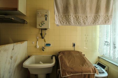 Apartamento à venda com 200m², 3 quartos e 1 vagaÁrea de Serviço