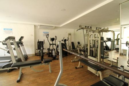 Apartamento à venda com 200m², 3 quartos e 1 vagaÁrea comum - Academia