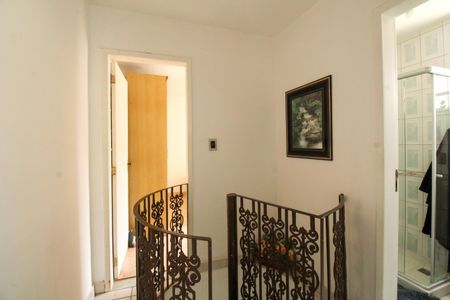 Apartamento à venda com 200m², 3 quartos e 1 vagaEscada 2 andar