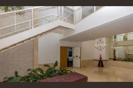 Apartamento à venda com 205m², 4 quartos e 5 vagasHall Social