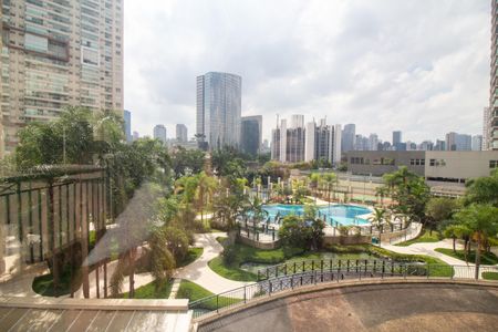 Apartamento à venda com 205m², 4 quartos e 5 vagasVaranda Gourmet - Vista