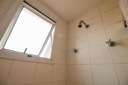 Apartamento à venda com 205m², 4 quartos e 5 vagasBanheiro da Suíte 3