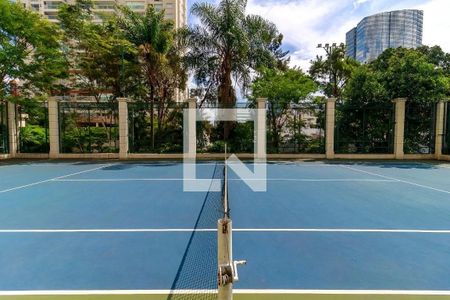 Apartamento à venda com 205m², 4 quartos e 5 vagasÁrea comum - Quadra