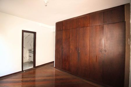 Apartamento para alugar com 140m², 4 quartos e 2 vagasQuarto 2