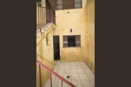 Casa para alugar com 150m², 2 quartos e 1 vaga Casa para alugar com 150m², 2 quartos e 1 vagaQuintal