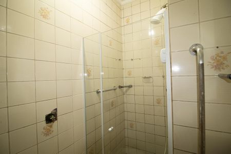 Casa para alugar com 150m², 2 quartos e 1 vaga Casa para alugar com 150m², 2 quartos e 1 vagaBanheiro 1