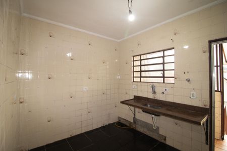 Casa para alugar com 150m², 2 quartos e 1 vaga Casa para alugar com 150m², 2 quartos e 1 vagaCozinha